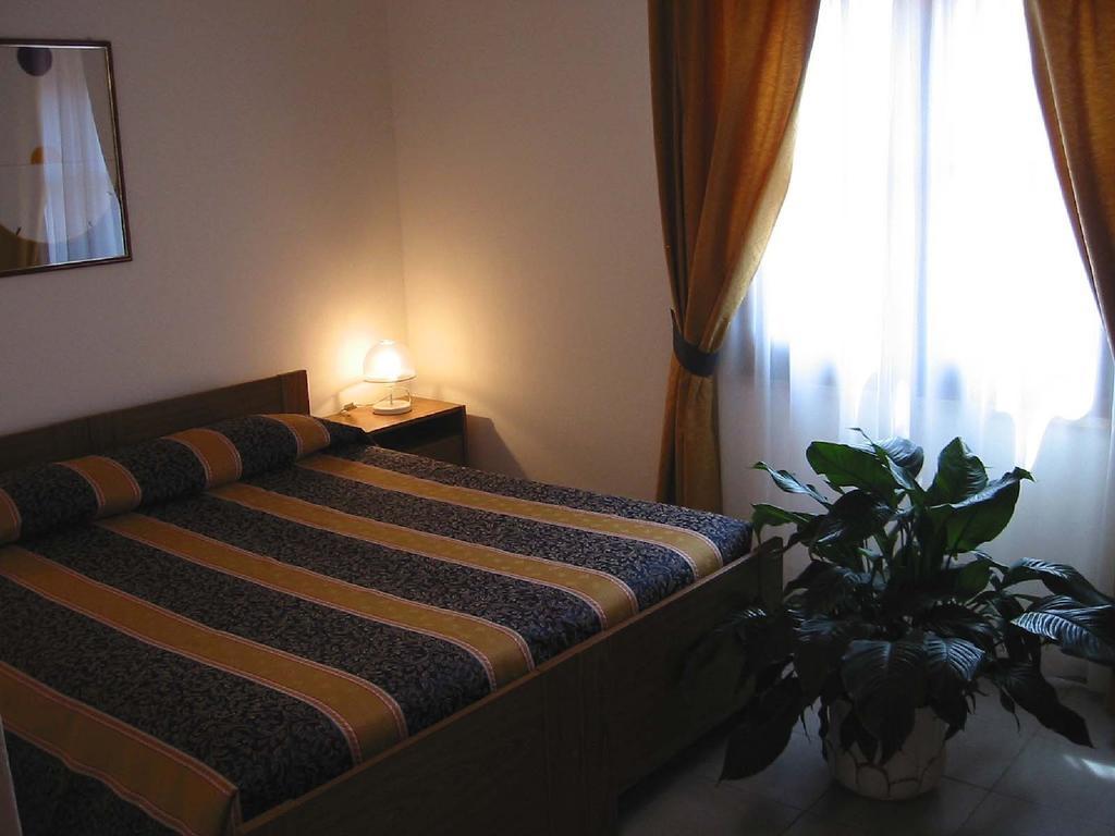 Hotel Su Giudeu Chia Oda fotoğraf