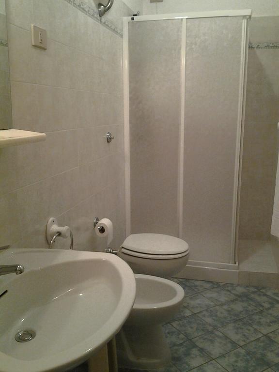 Hotel Su Giudeu Chia Dış mekan fotoğraf