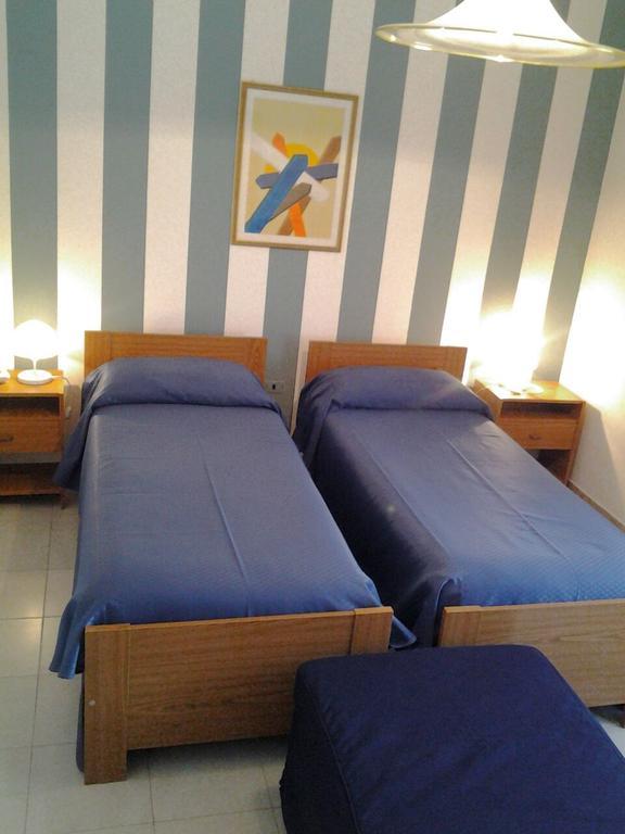 Hotel Su Giudeu Chia Dış mekan fotoğraf